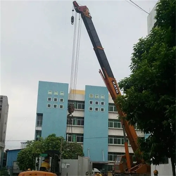 青县为什么要选择专业的吊车出租